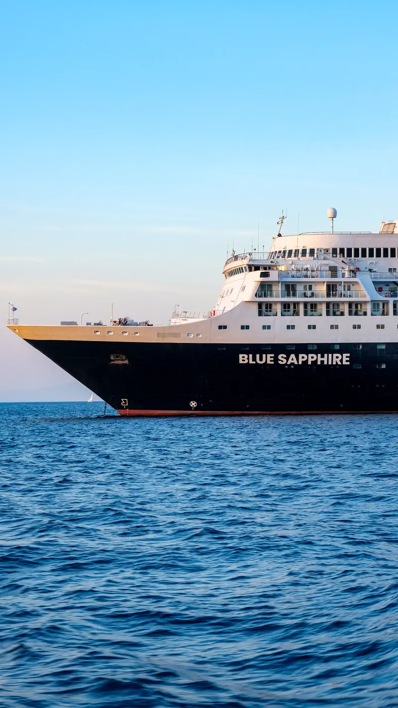 Pruvada geminin adı: Blue Sapphire